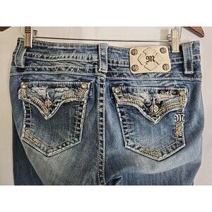 Miss Me Crop Jeans Women's Blue Denim Zipper Fly Size 29